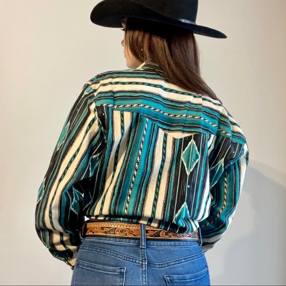 Womens Roper button-up - Picture 2 of 4